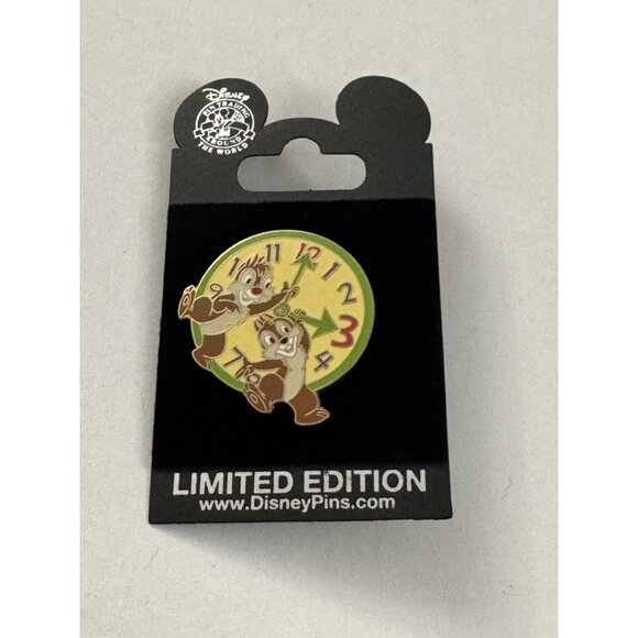 Disney Chip & Dale Clock LE Limited Edition 500  Pin C35 - Picture 1 of 2
